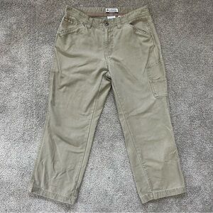 Woman’s Columbia Khaki Capri Pants Size 4